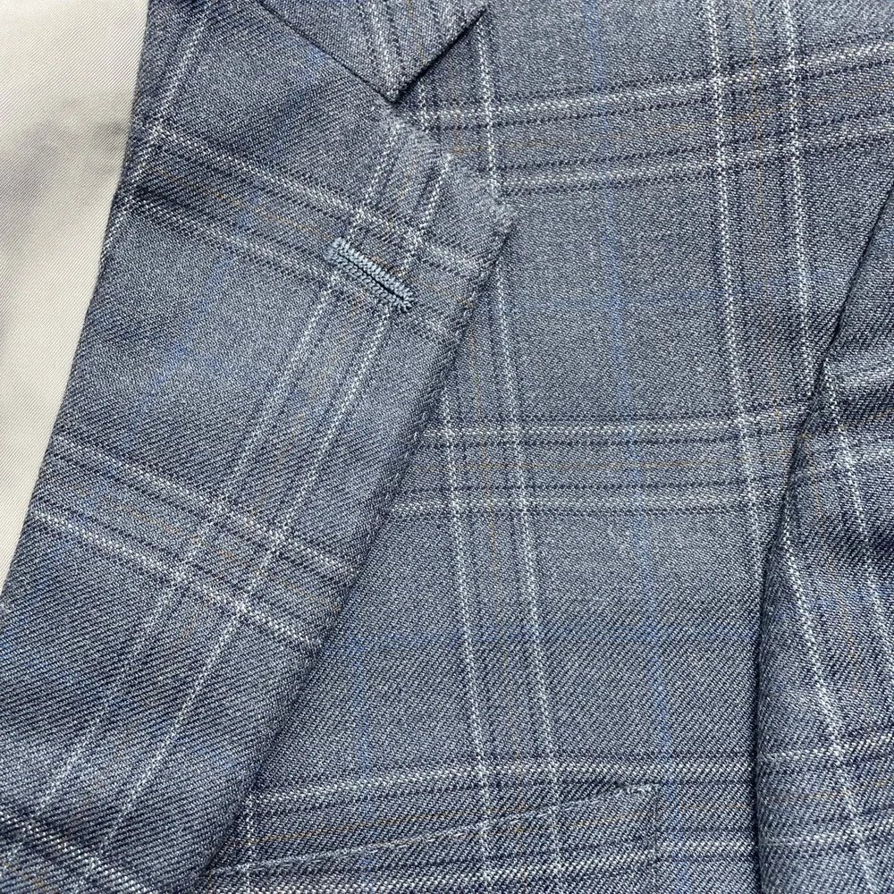 HART SCHAFFNER MARX 42R Wool Blue Gold Windowpane Blazer, Pocket sown shut